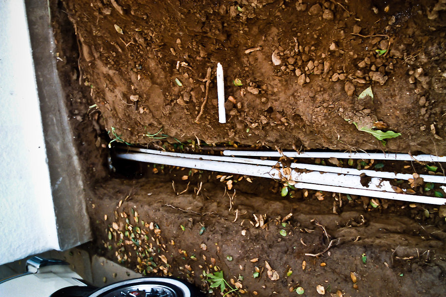 Front house sump drain   irrig-006